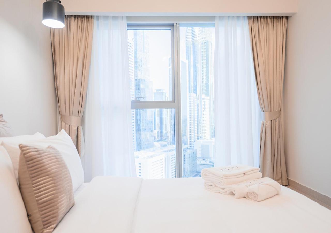 Nasma Luxury Stays - Central Park Tower Dubai Exterior foto